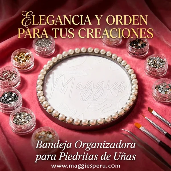 Bandeja Organizadora Uñas redonda con perlas para piedritas de uñas sobre fondo rosa.